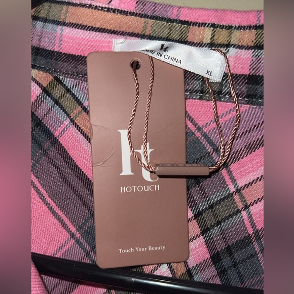 Women’s flannel - Picture 2 of 2